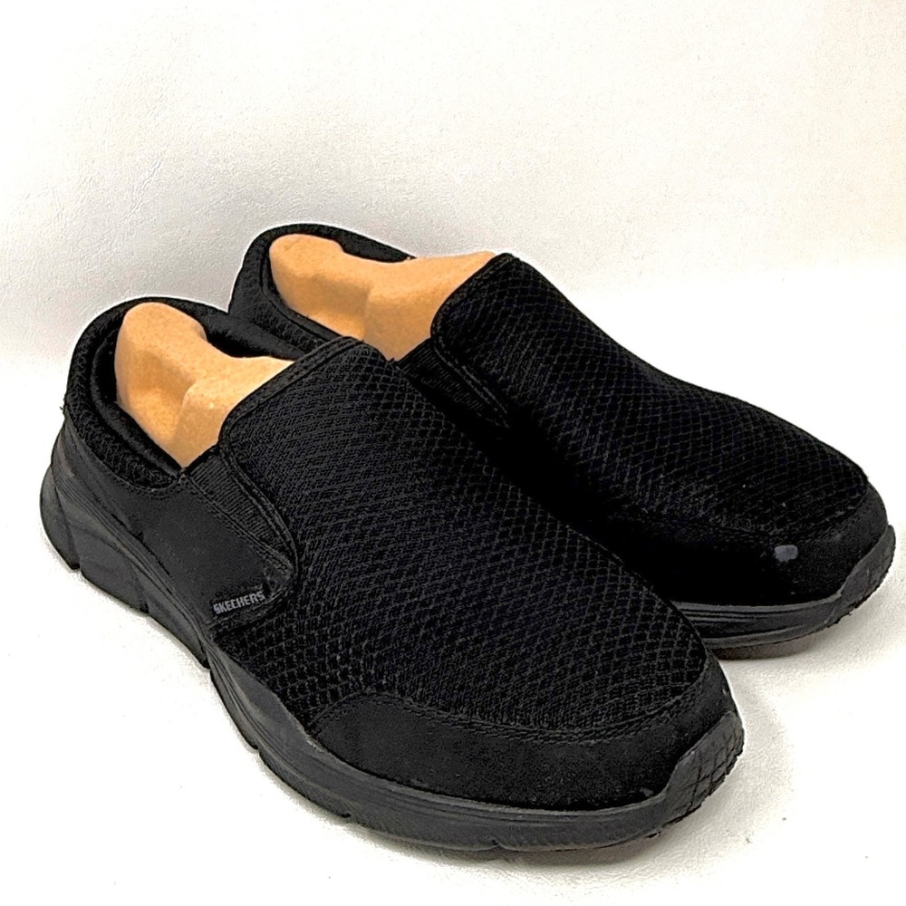 Skechers Equalizer Persistent 9 Mens Slip On Sneakers Black 232017S Casual Basic